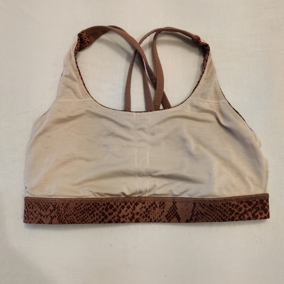 LULULEMON Energy Sport Bra Women's size 6 snakeskin pink and red - Picture 3 of 5